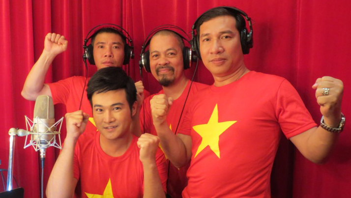 Artistas vietnamitas hacia mar e islas nacionales